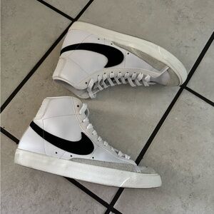 Nike White/Black Blazer